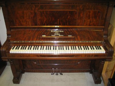 Visit Piano Gallery